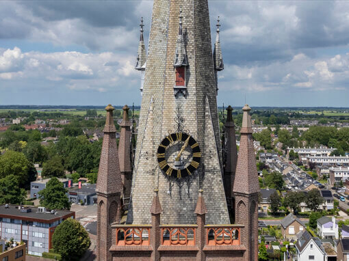 Gerestaureerde uurwerken Nicolaas Basiliek Ijsselstein i.o.v. Jurriëns B.V.