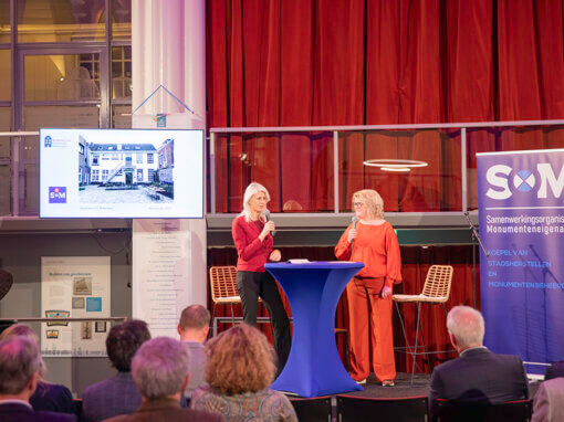 Spreker minister Mona Keijzer (V.R.O.) tijdens evenement 50 jaar Samenwerkingsorganisatie Monumenteneigenaren (SOM) i.o.v. SOM